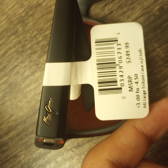 Maui Jim glasses - Picture 6 of 6